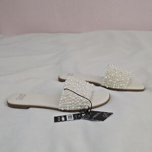 Madden NYC Women's Shoes Size: 11